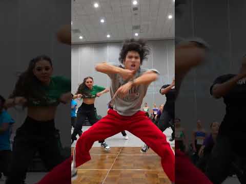 Special guest alert! The incredible @Gabedofficial joined us this season at KAR Convention